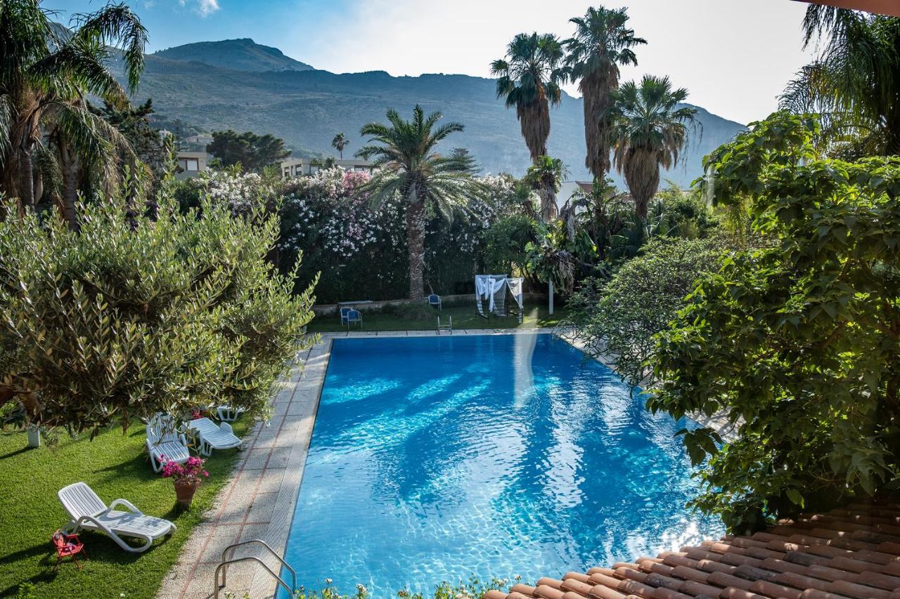 Villa Megna - Green Paradise B&B Palermo Eksteriør billede