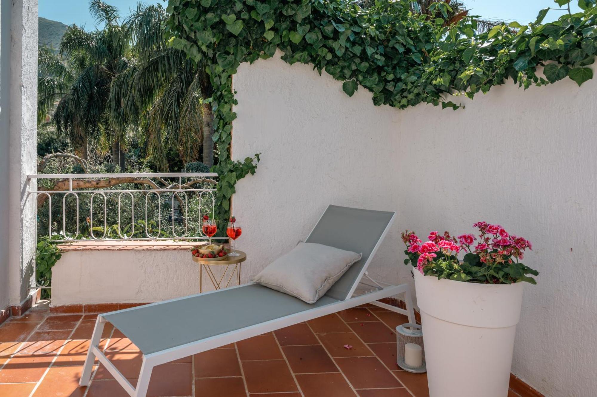 Villa Megna - Green Paradise B&B Palermo Eksteriør billede