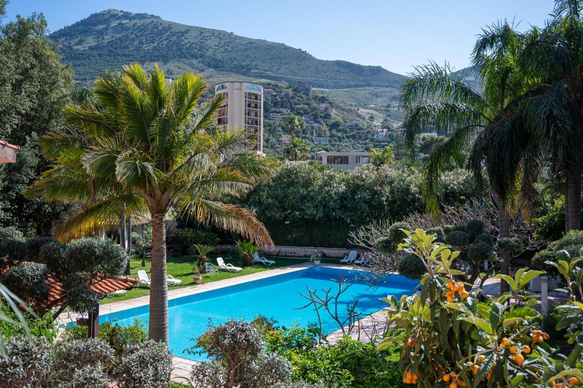 Villa Megna - Green Paradise B&B Palermo Eksteriør billede